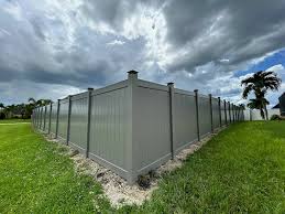 Home - Statewide Fence Wholesale for bulk fencing in Florida - fencing supplier