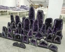 The Rock Warehouse|Gem, Mineral and Fossil Wholesaler - rock supplier