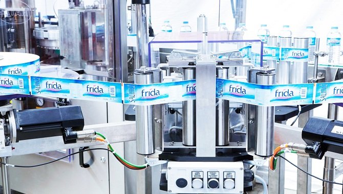 bottle labeling machines industrial application