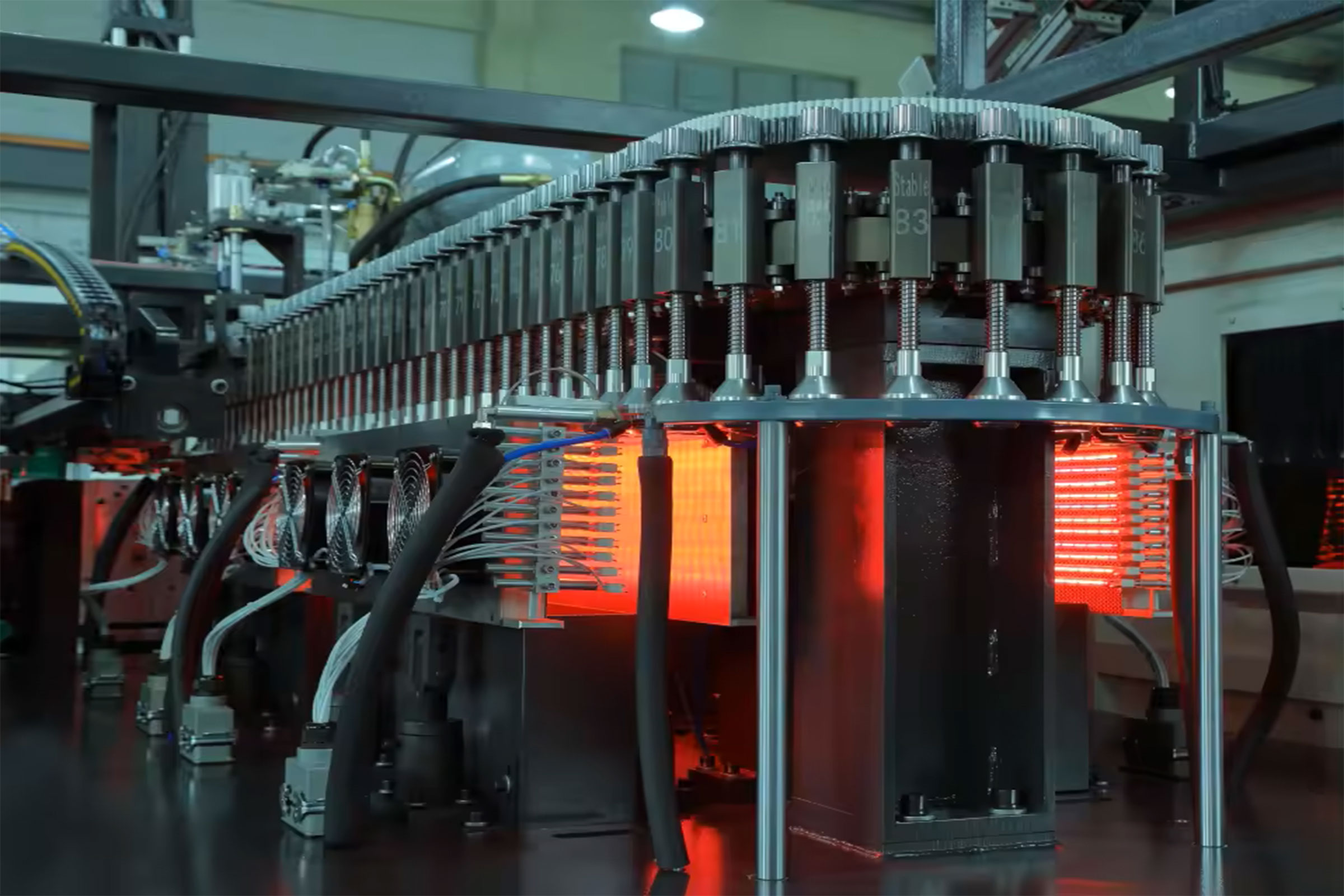 pet blowing machine industrial application